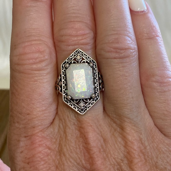 🔥3/$25🔥Sterling Silver Victorian Fire Opal Ring - Picture 5 of 9